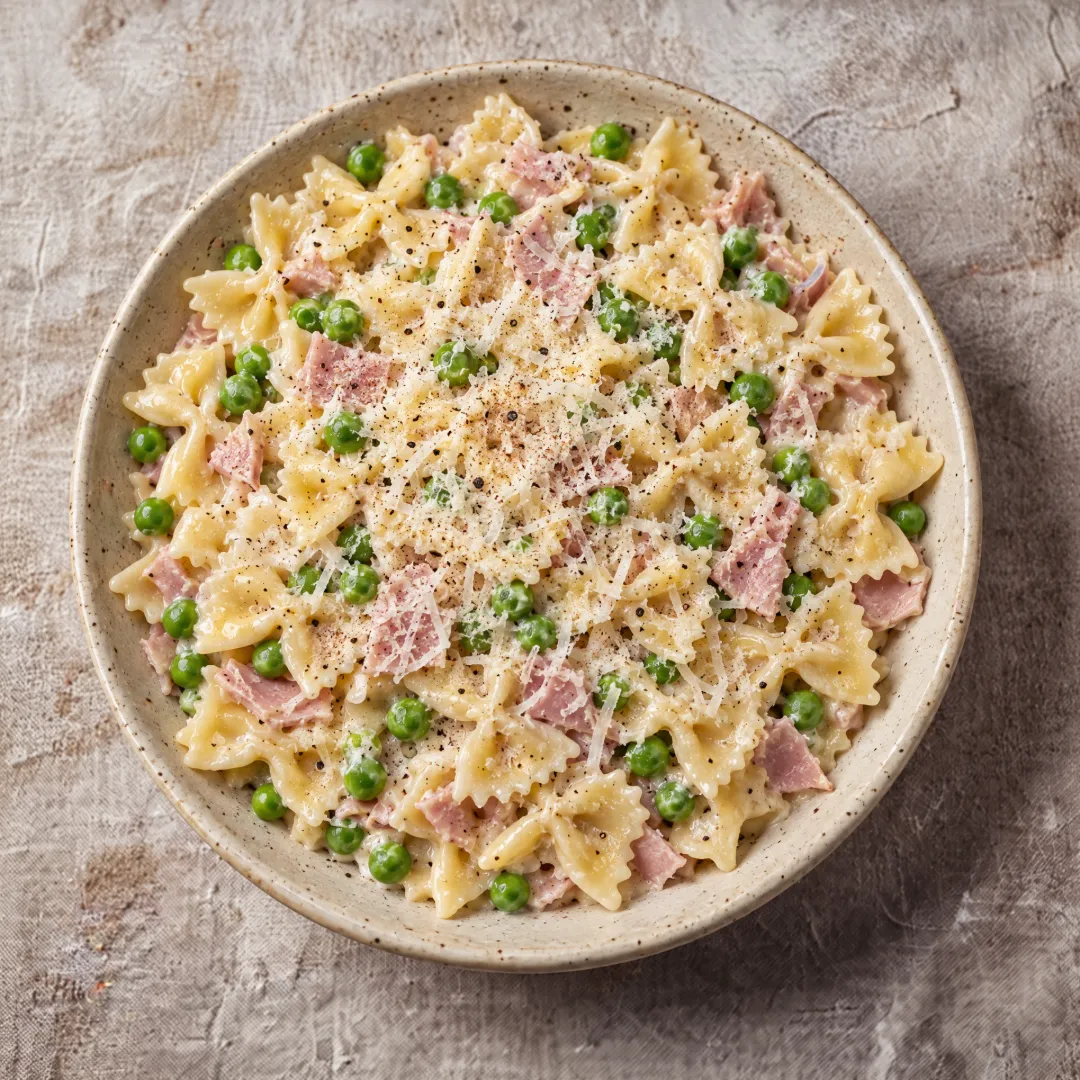 Farfalle crémeuses au jambon & petits pois